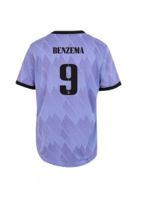 Fotbalové Dres Real Madrid Karim Benzema #9 Dámské Venkovní Oblečení 2022-23 Krátký Rukáv